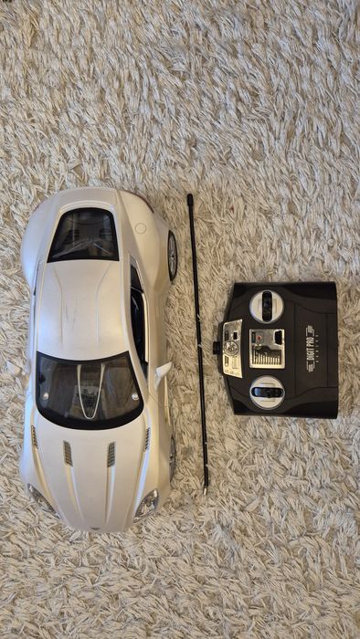 Машинка на радіокеруванні MZ Aston Martin One-77
