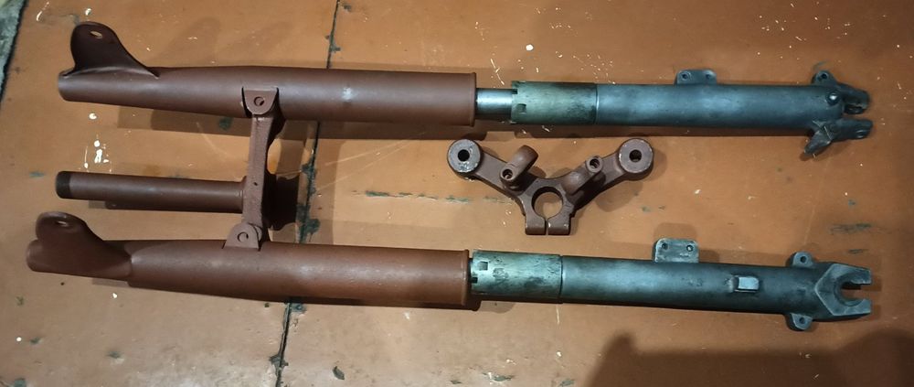 Бак бензиновий до Іж49.