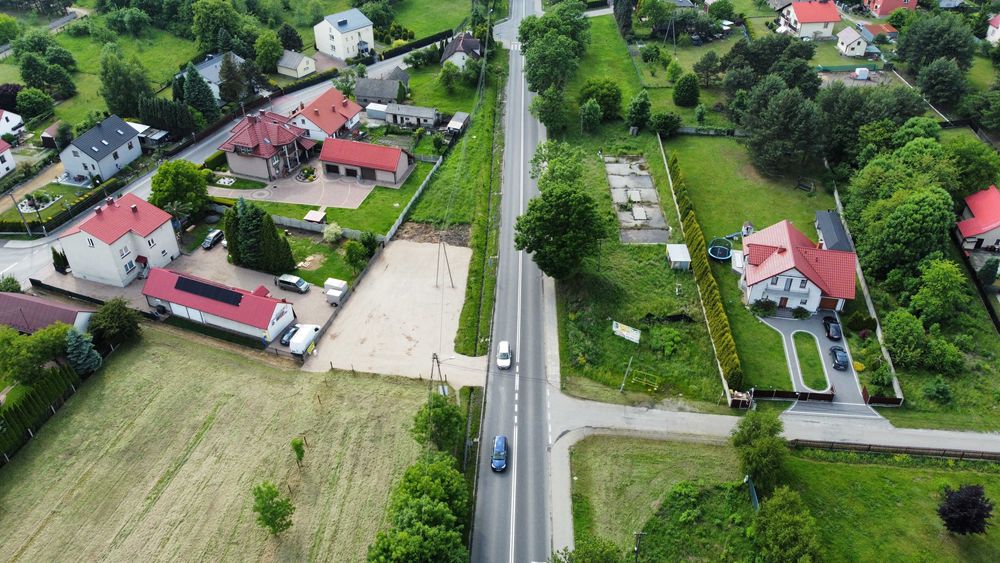 Atrakcyjny teren do wynajęcia w Żarkach idealna lokalizacja przy DW780