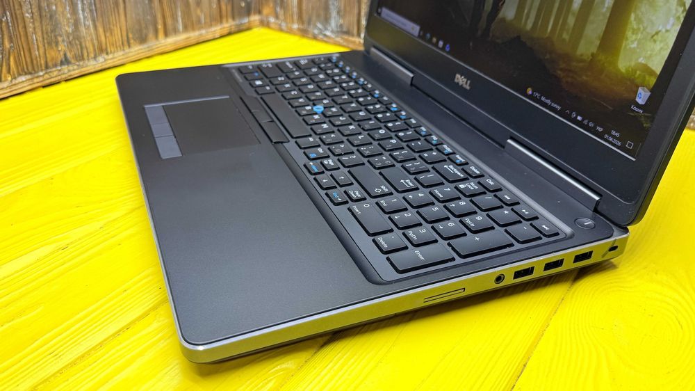 РОЗПРОДАЖ!  Недорогий Ноутбук Для Дизайнерів і Інженерів Dell Precision 7510 /Quadro M1000 2 GB