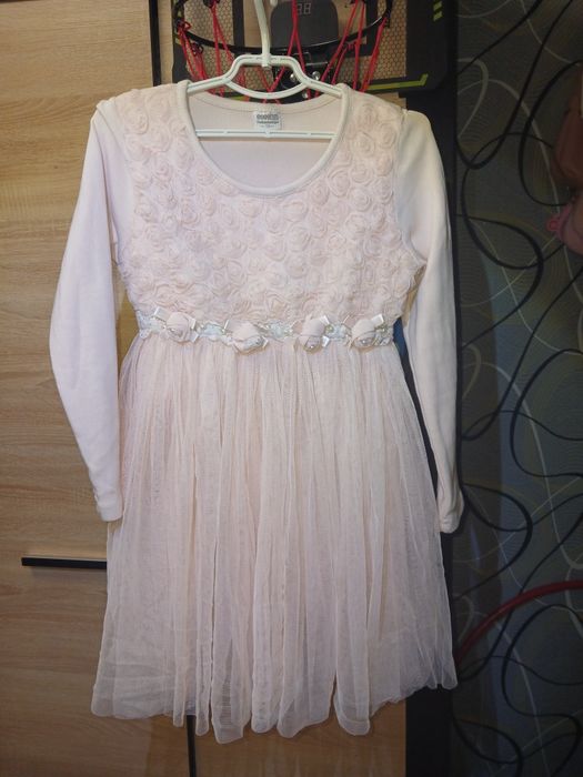 Сукня на дівчинку