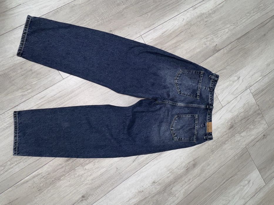 Продам Жіночі джинси