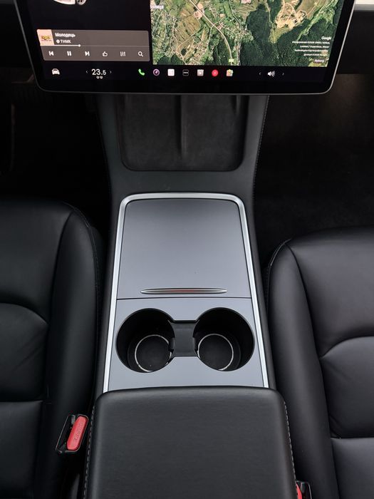 Тесла м3/Tesla m3
