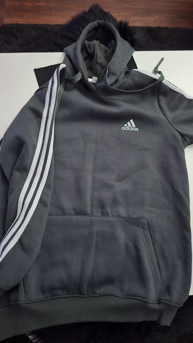 Szara bluza adidas