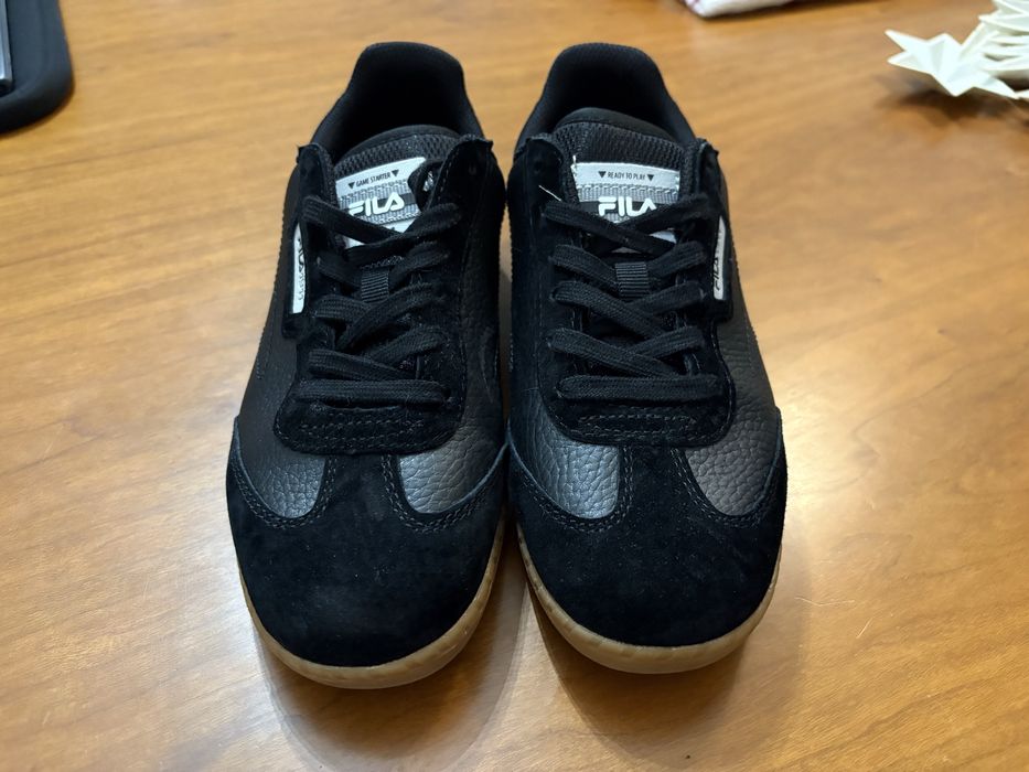 Sapatilhas FILA em pele e nobuck