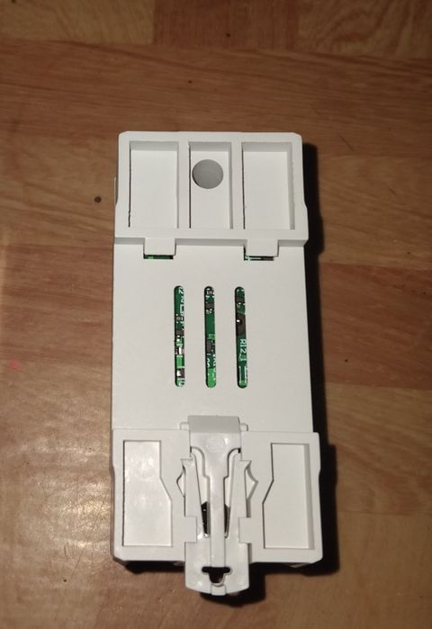 Барьер на дип рейку