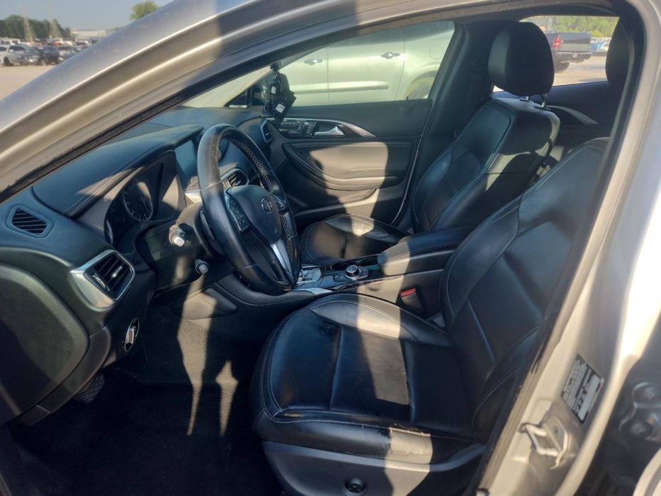 2017 Infiniti qx30  2.0 AWD