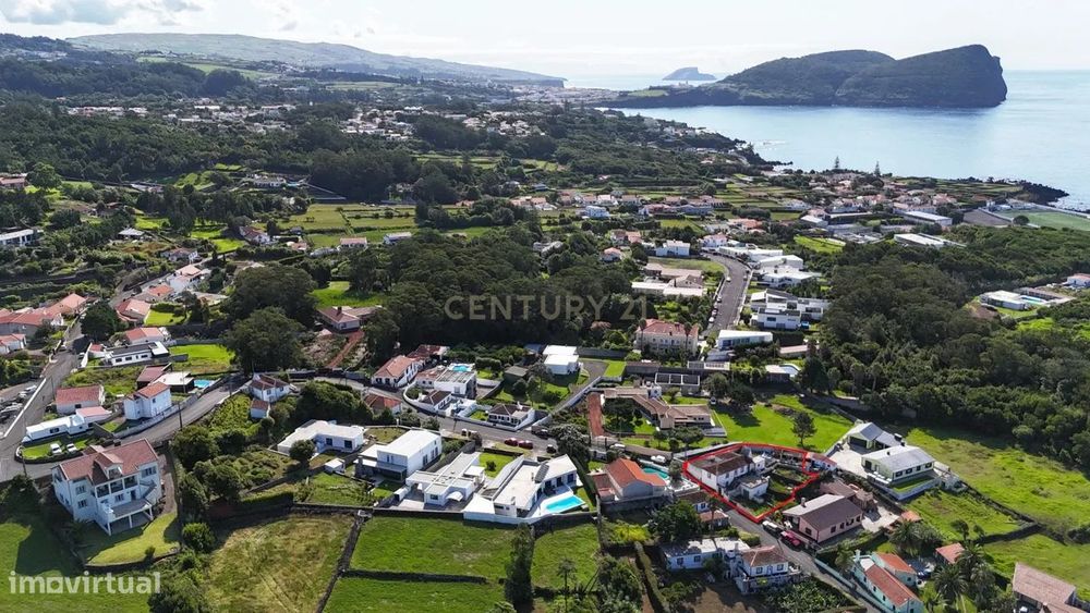 Casa T3 em São Mateus da Calheta, Angra do Heroísmo