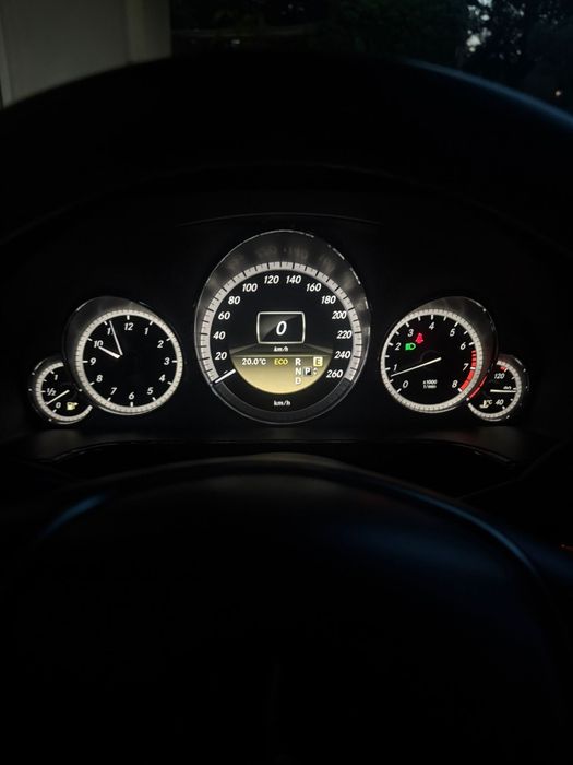 Mercedes Benz E-Klasa W212, E200, Avangarde, Automat, Kombi