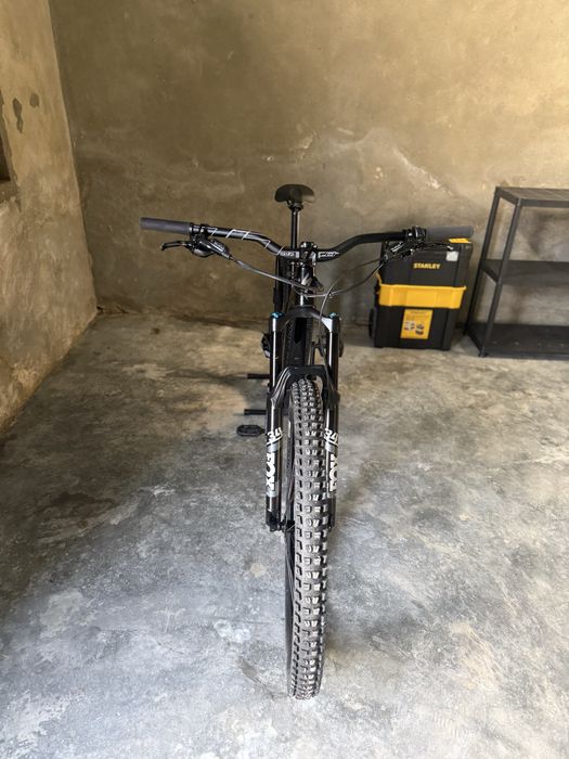 Specialized em carbono