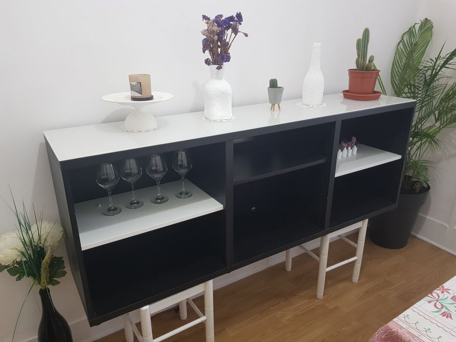 Movel de sala com vidro