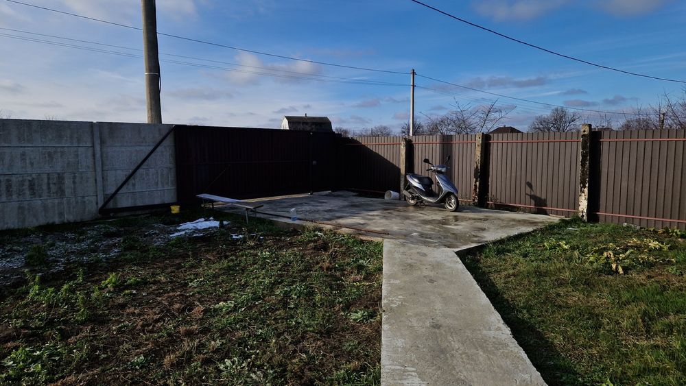 Продаж будинок 2 поверхи