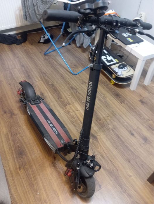 Продам Kugoo M4 Pro