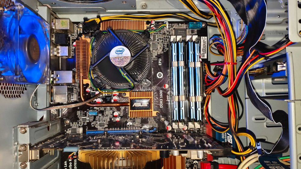 PC Desktop Q9400 SSD 250GB Nvidia Geforce 9800GT  Windows e Office 365