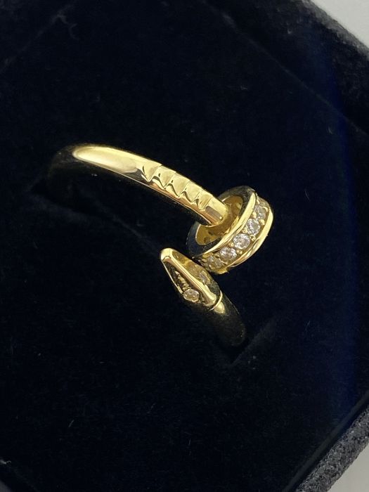 Złoty pierścionek damski,Próba 585. Nowy (6364)