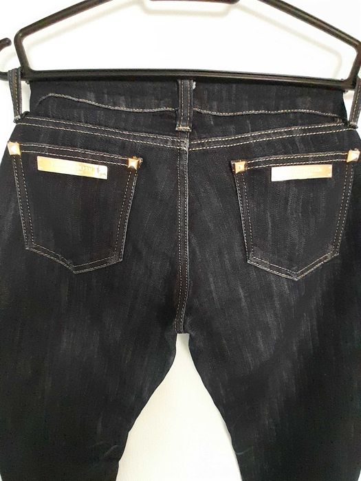 Джинси жіночі прямі темно-синього кольору