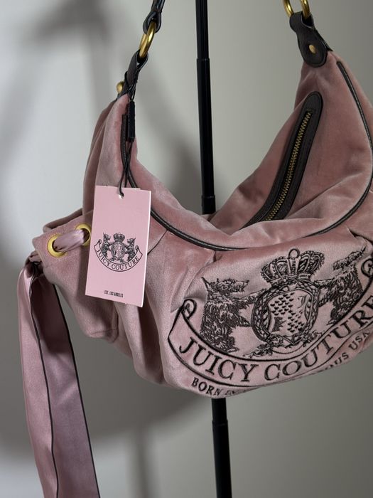 juicy couture daydream bow bag, sold out, viral, coquette aesthetic