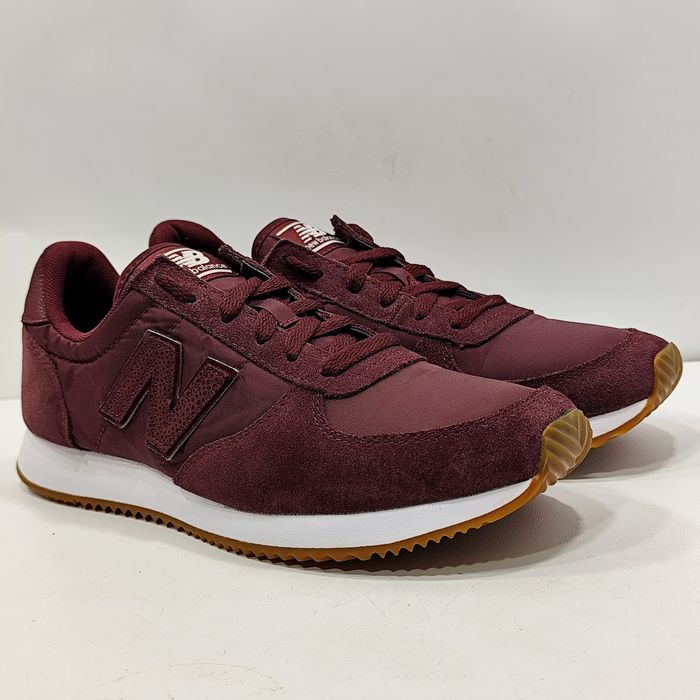 кросівки New Balance 220 40.5р/26см
