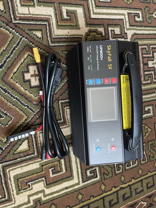Зарядний пристрій SkyFall Ultra Power UP600+