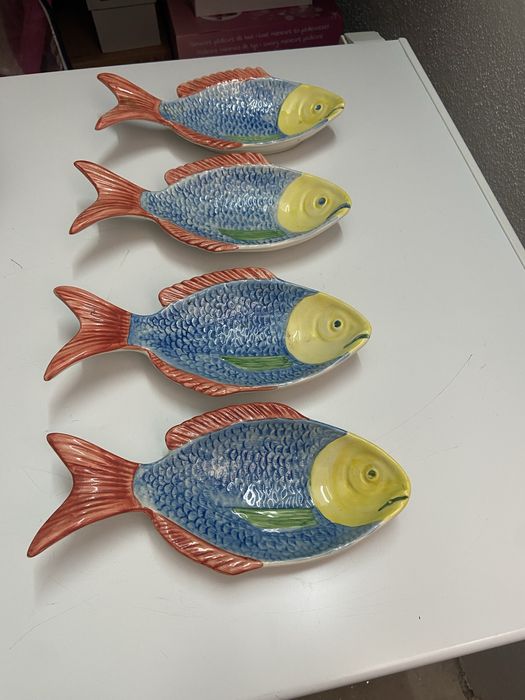 Quatro peixes em ceramica para decoracao