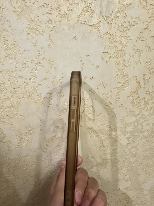 продаю чехол на iphone 12 pro max