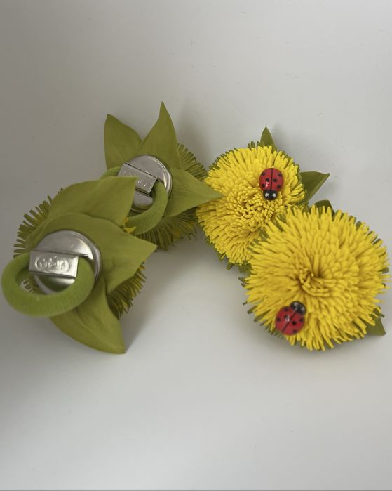 Резинки Заколки Кульбабки Хризантеми Бантики