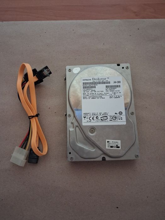 Жорсткий диск Hitachi на 320gb,робочий на 100%,жёсткий диск ,ПК