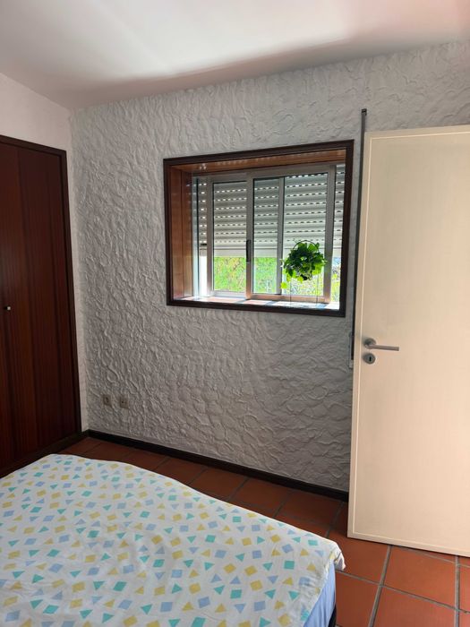 Arrendo moradia T1 renovada e moderna