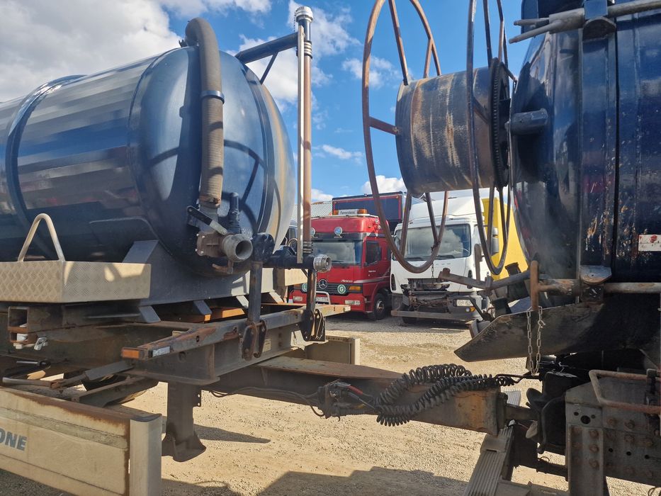 Zestaw asenizacyjny, SCANIA z przyczepą, 159900 brutto
