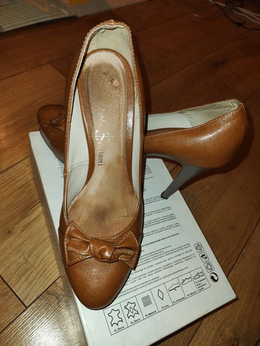 Brązowe szpilki rozmiar 39