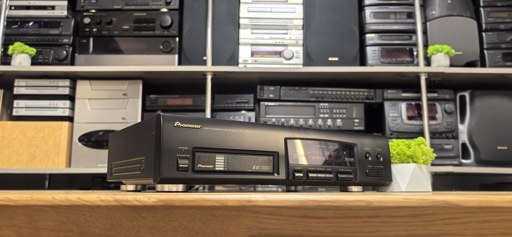 CD-програвач Pioneer PD-M426