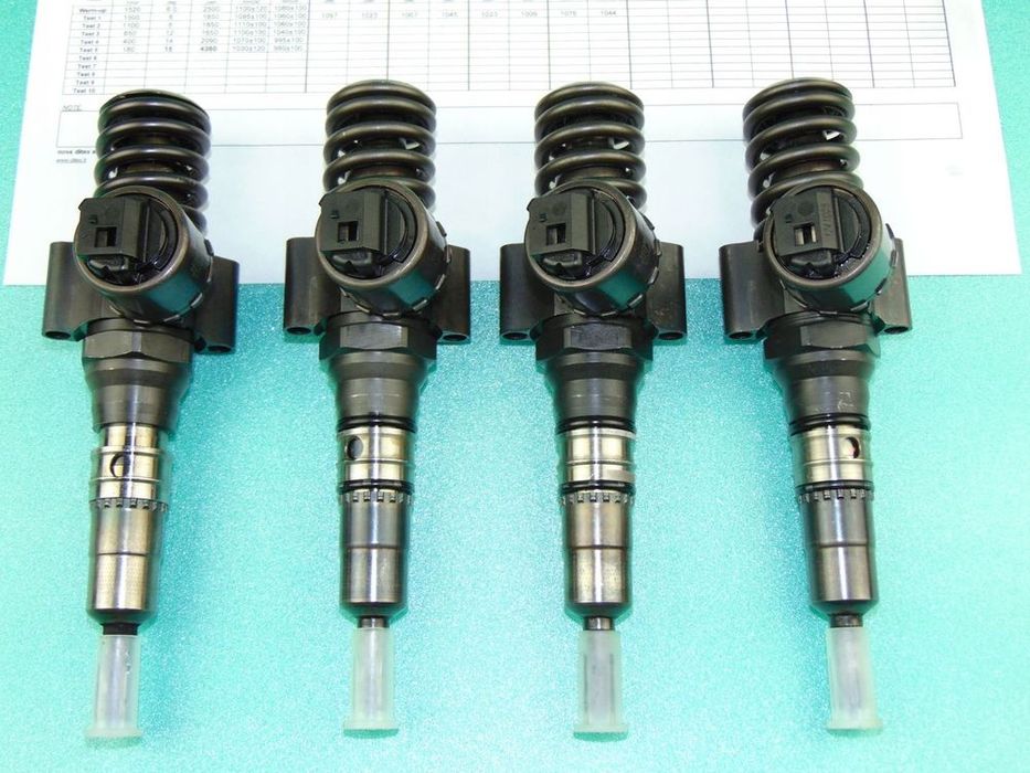 Pompowtryski 2,0tdi BRE BLB BKD 03G130073G 0414720404 Komplet