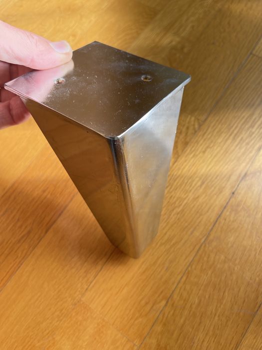 Pernas de ferro cromado para sofá ou poltrona