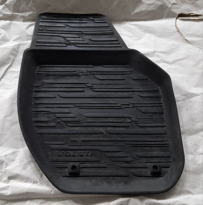 Tapetes de borracha originais Volvo V40 (2012 a 2020)