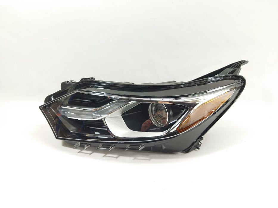 Фара передня ліва (HALOGEN) Chevrolet Equinox 2017-2020 84258447