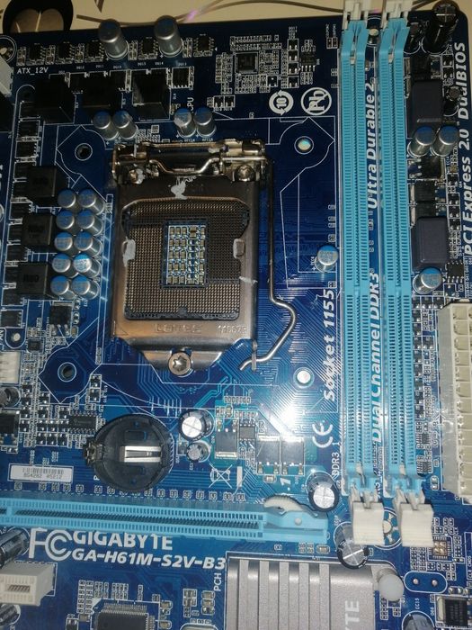 Материнська плата під ремонт