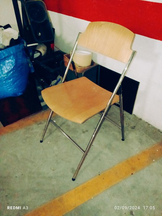 Cadeira de cozinha em excelente estado