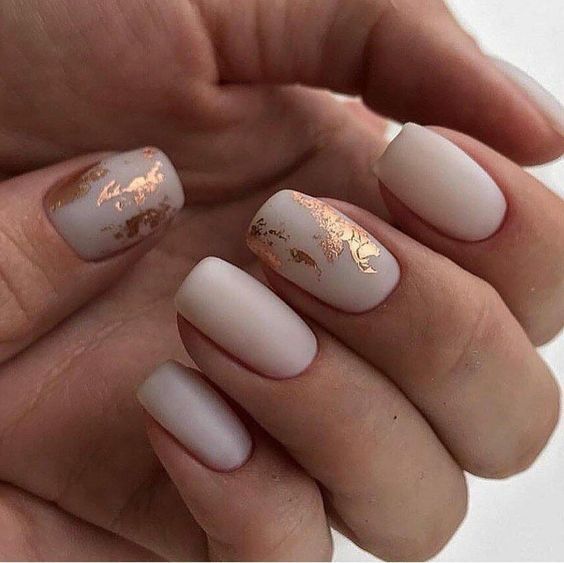 Манікюр Корекція Педикюр