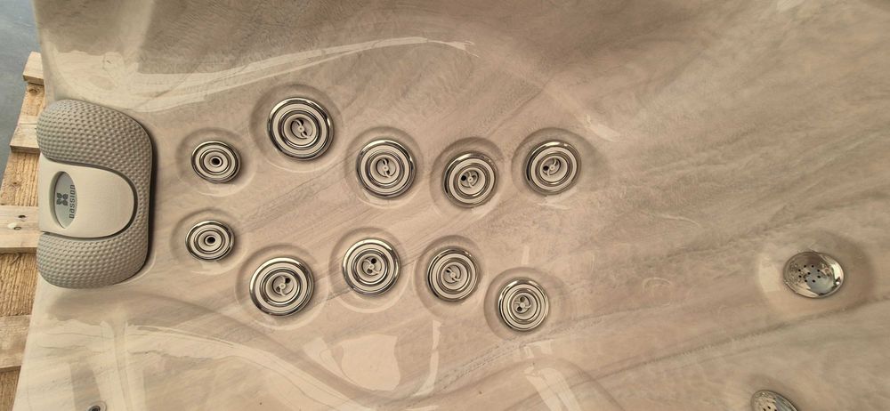 Jacuzzi Passion Spas Pleasure Nowy model Wanna spa