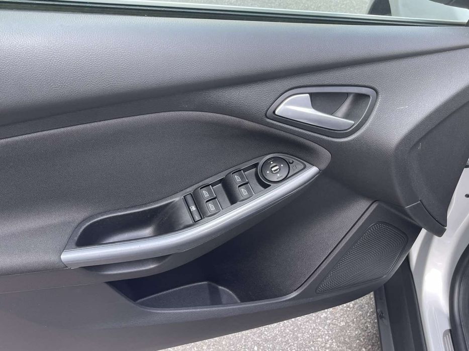 Форд Фокус Тітаніум