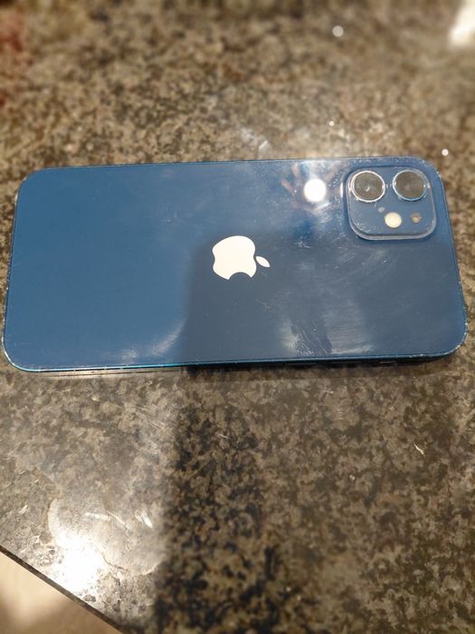 Telefon iphone 12