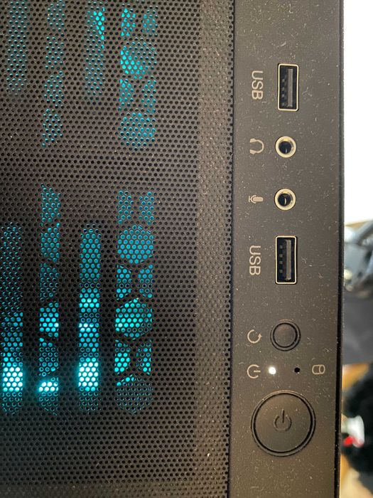 Komputer Gamingowy + Klawiatura Mechaniczna | RTX 3060 | Ryzen 7 | 32GB RAM