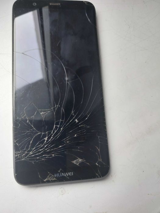 Smartfon  Huawei P Smart FIG-LX1.