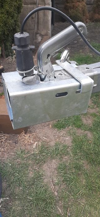 Zabezpieczenie antykradzieżowe  przyczepy