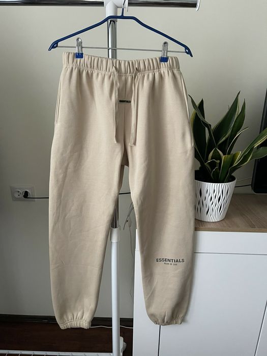 Чоловічі штани Essentials