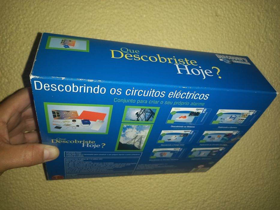 Brinquedo/ Kit Educativo CIRCUITOS ELÉCTRICOS