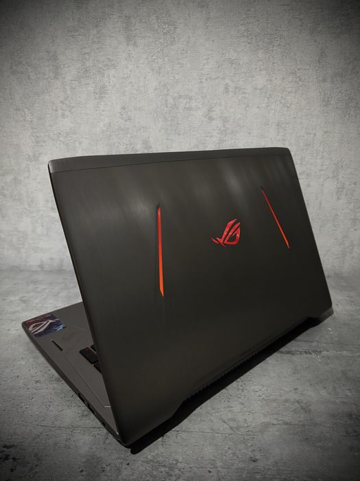 ASUS ROG Strix GL702VS (laptop gamingowy)