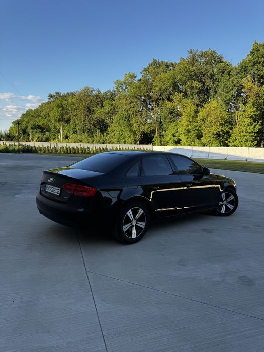 Продам AUDI A4 B8 1.8 бензин 2008р audi a4 b8