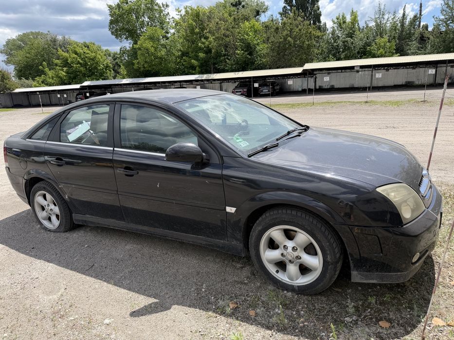 Opel Vectra C 2004 2.2 бензин
