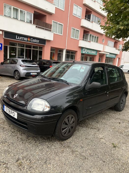 Renault Clio 2000